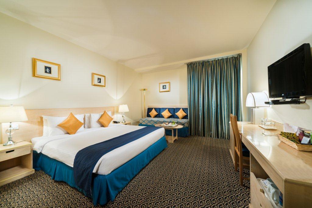Tulip Inn Downtown Maskat Exteriér fotografie