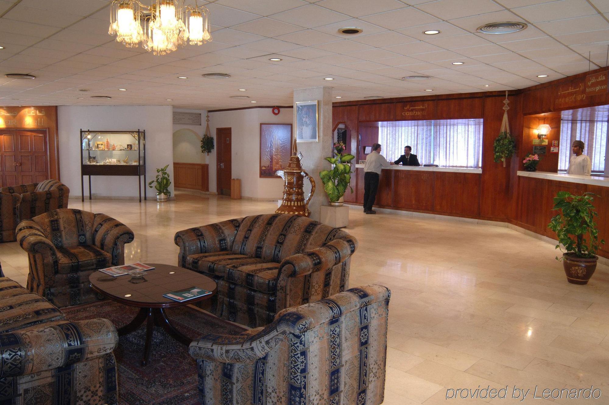 Tulip Inn Downtown Maskat Interiér fotografie